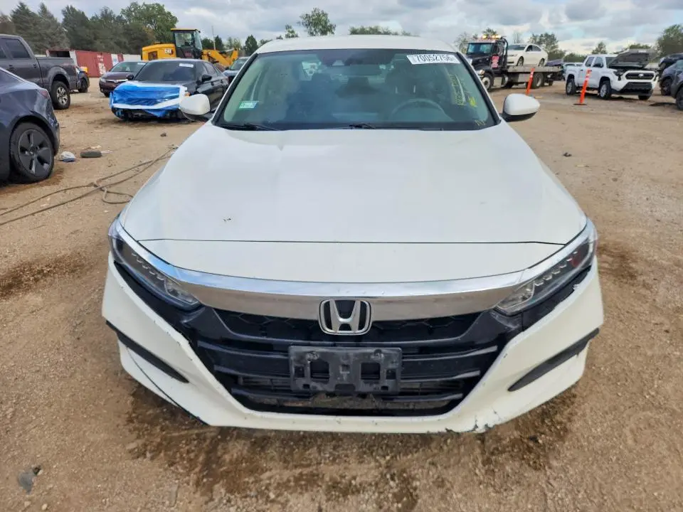 2018 HONDA ACCORD LX  