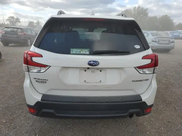 2022 SUBARU FORESTER LIMITED  