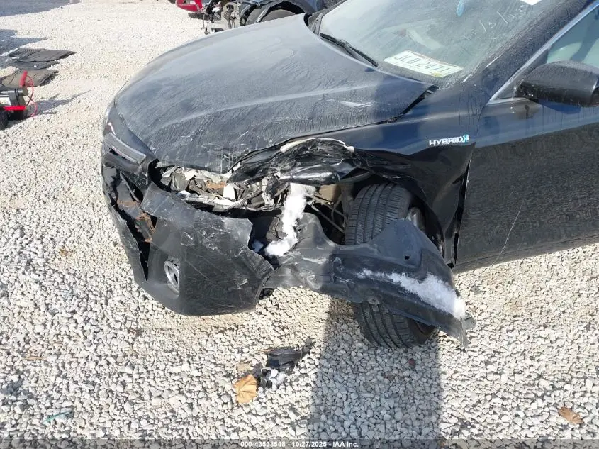 2011 TOYOTA CAMRY HYBRID  