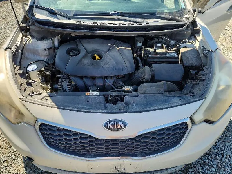 2015 KIA FORTE LX  