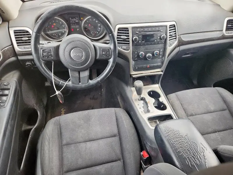 2013 JEEP GRAND CHEROKEE LAREDO  