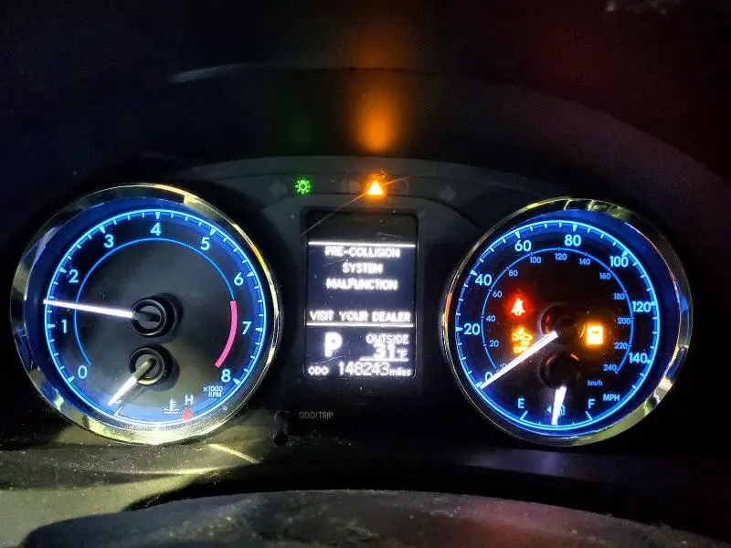 2019 TOYOTA COROLLA L  