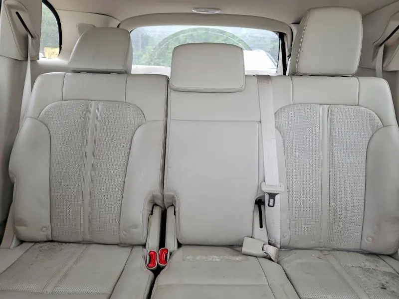 2010 LINCOLN MKT   