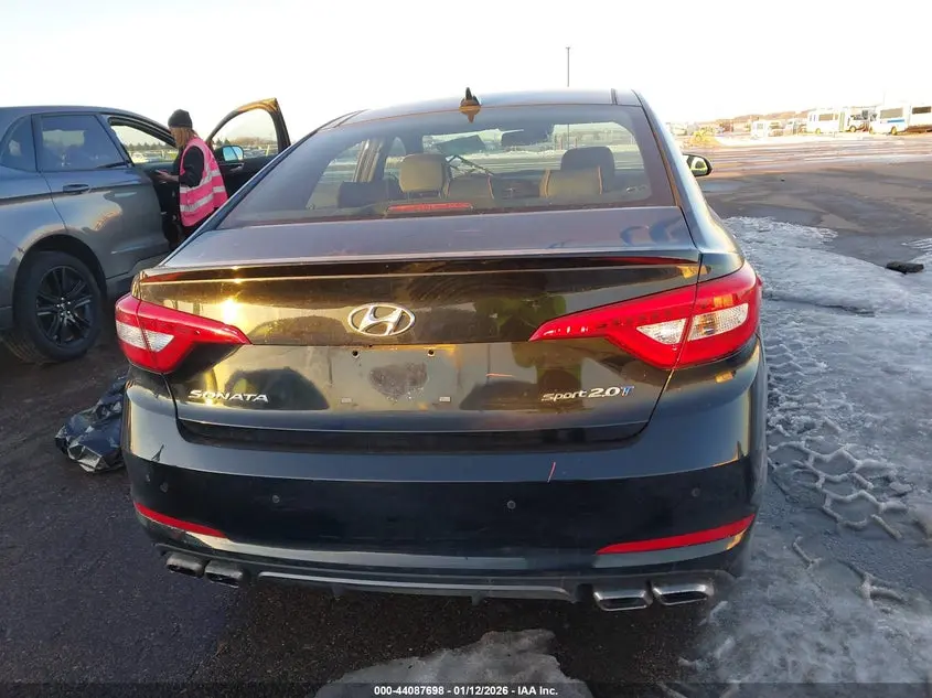 2015 HYUNDAI SONATA SPORT 2.0T
