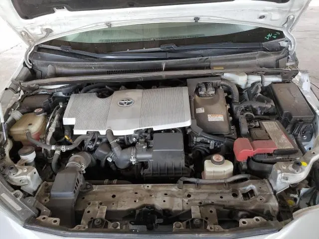2017 TOYOTA PRIUS   