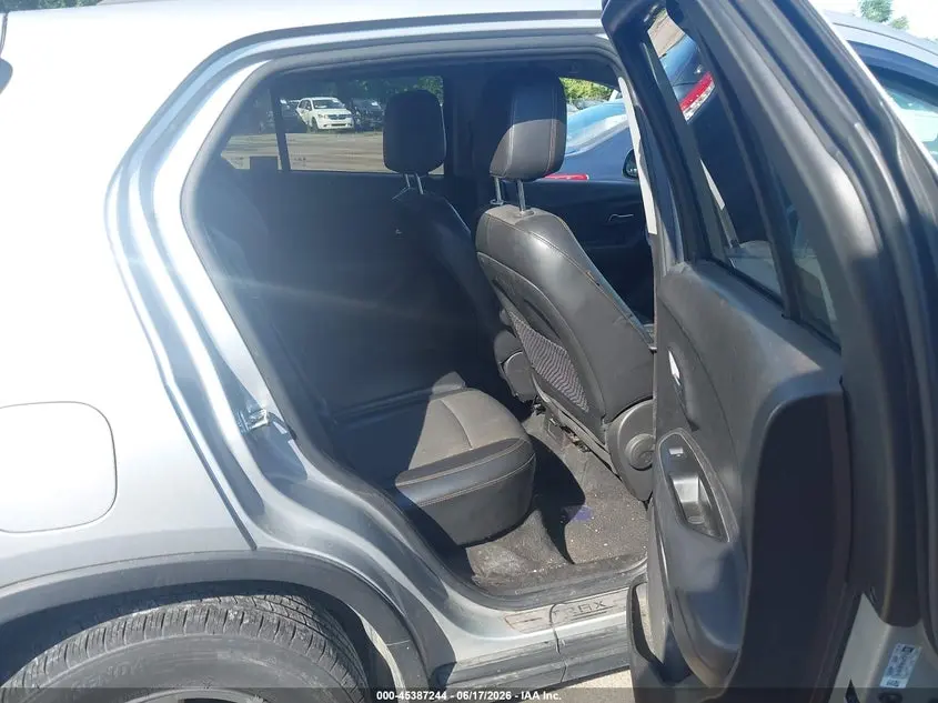 2018 CHEVROLET TRAX LT