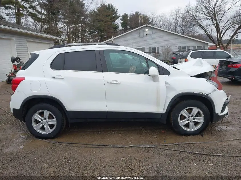 2020 CHEVROLET TRAX AWD LT
