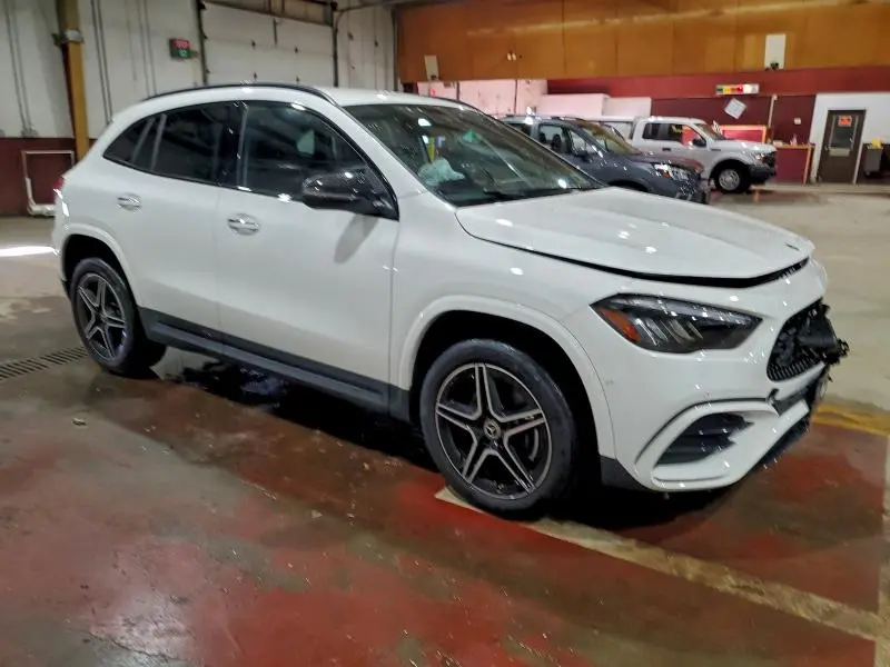 2025 MERCEDES-BENZ GLA 250 4MATIC  