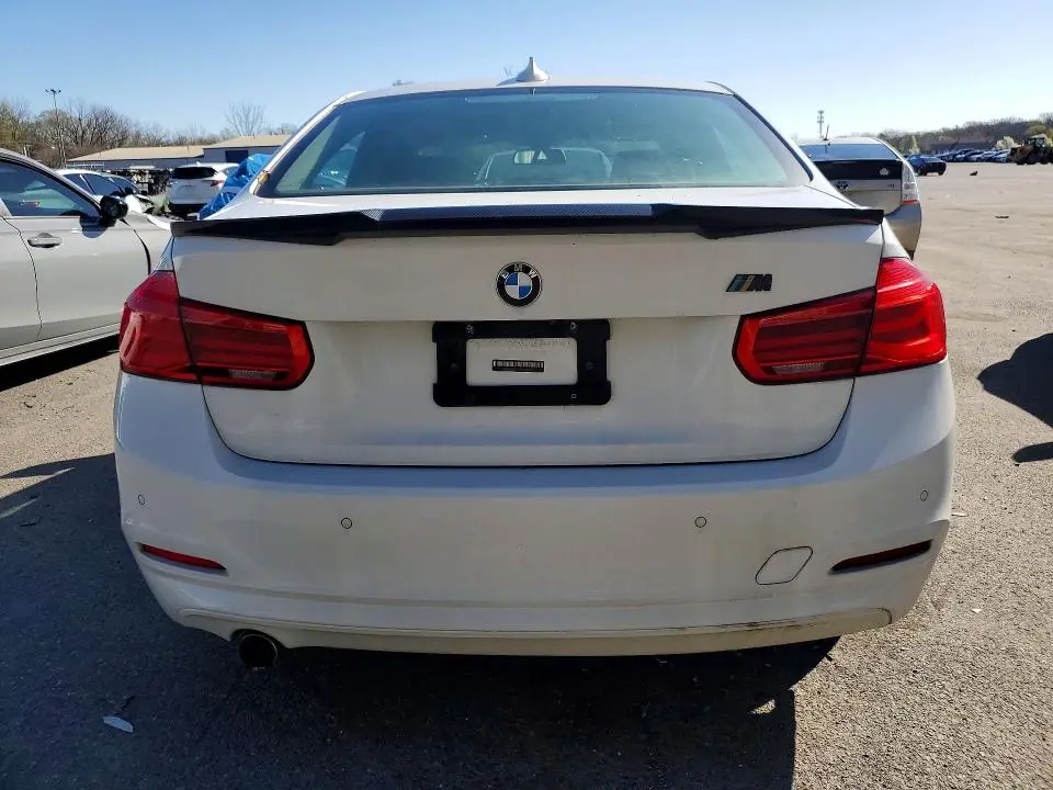 2016 BMW 320 XI  