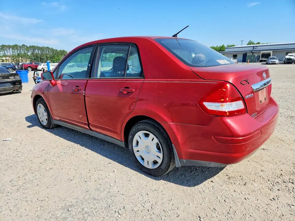 2010 NISSAN VERSA 1.8 S  