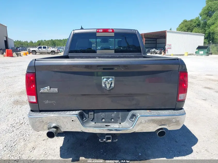 2015 RAM 1500 BIG HORN