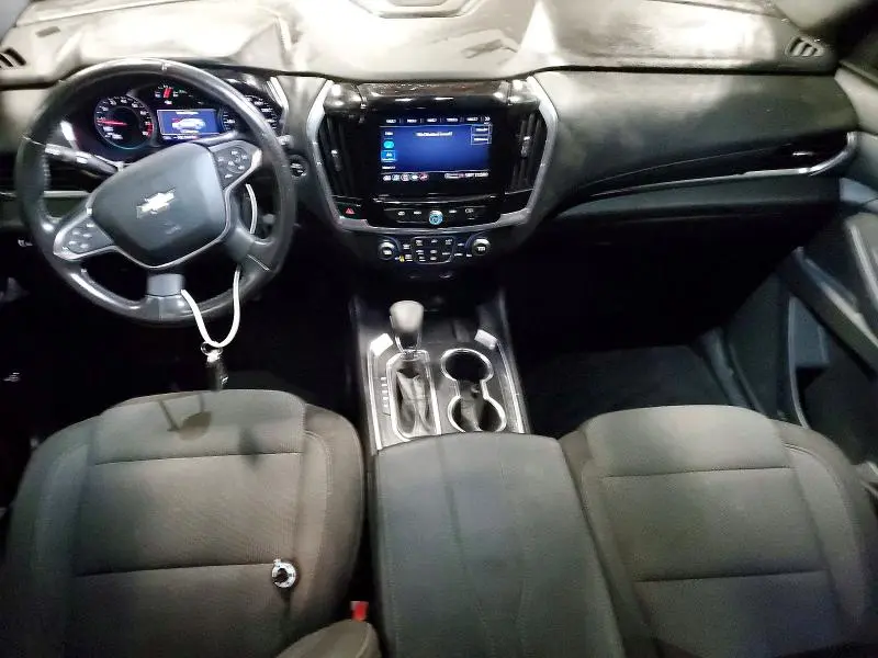 2022 CHEVROLET TRAVERSE LT  