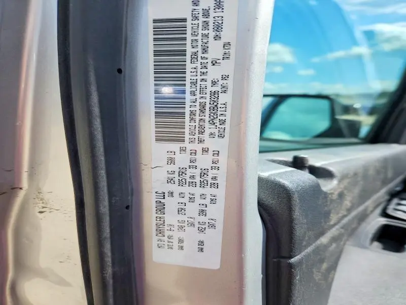 2011 JEEP LIBERTY SPORT  
