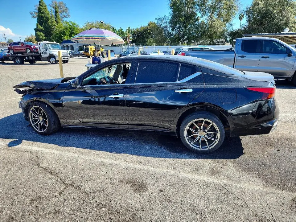 2019 NISSAN ALTIMA SL  