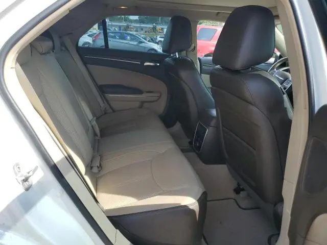 2012 CHRYSLER 300C LUXURY  