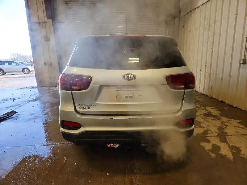 2020 KIA SORENTO S  