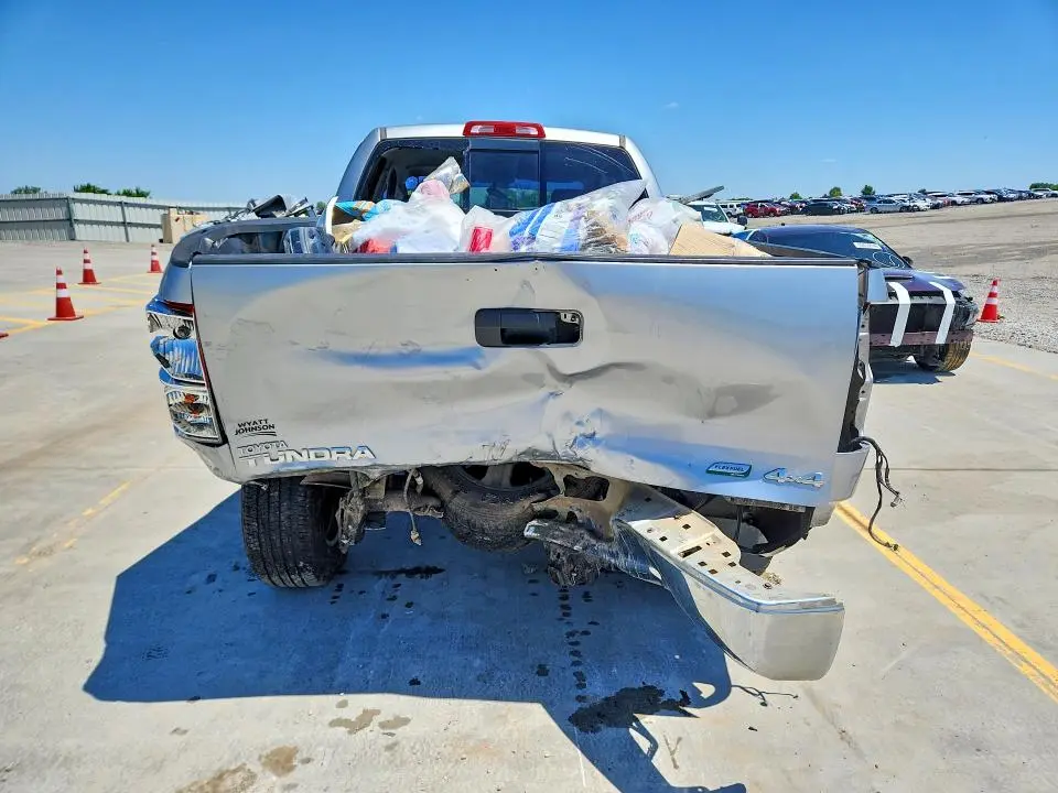 2010 TOYOTA TUNDRA DOUBLE CAB SR5  