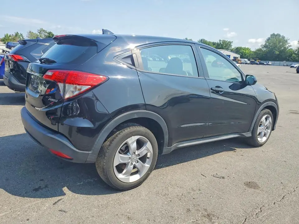 2021 HONDA HR-V LX  