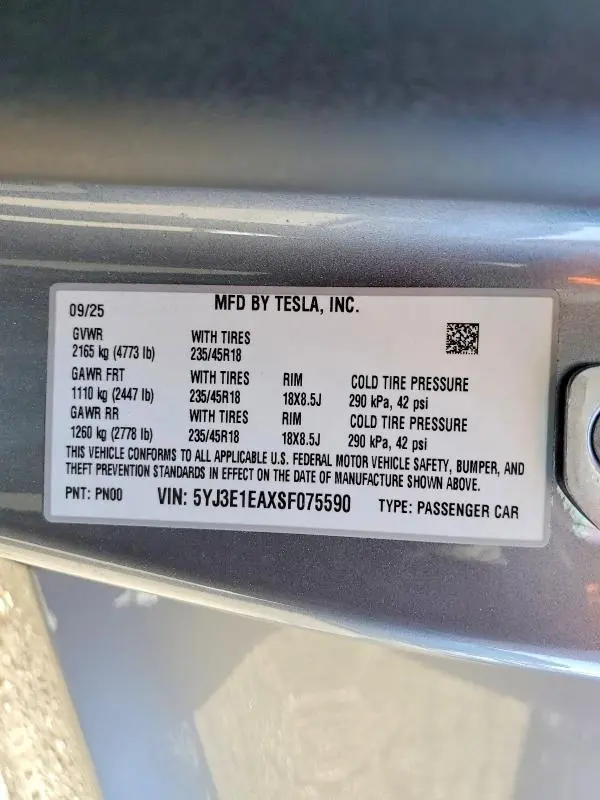 2025 TESLA MODEL 3   