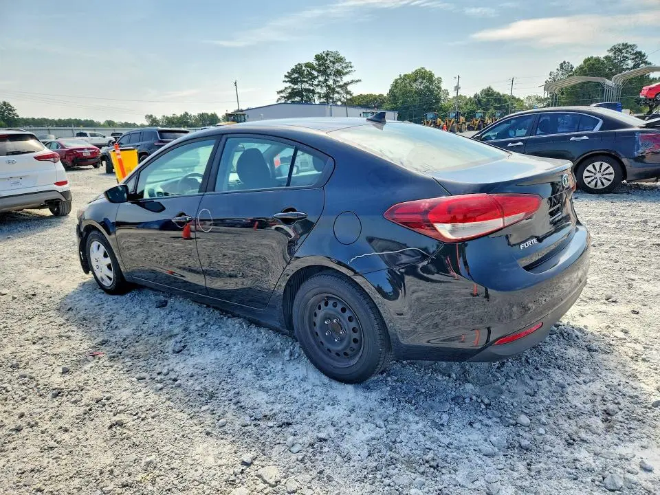 2018 KIA FORTE LX  