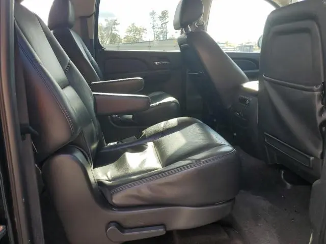 2011 CHEVROLET SUBURBAN C1500 LTZ