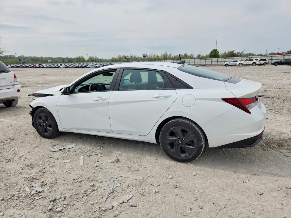 2021 HYUNDAI ELANTRA SEL  