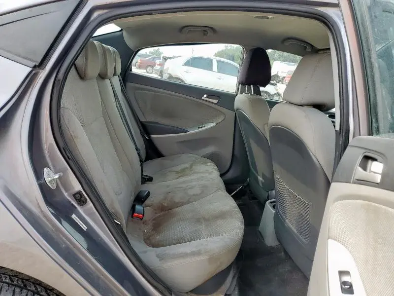 2014 HYUNDAI ACCENT GLS