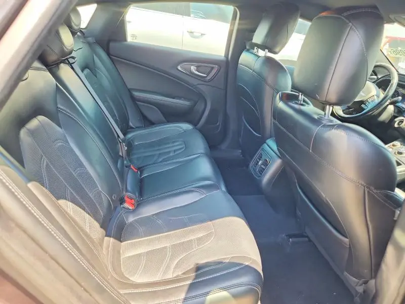 2016 CHRYSLER 200 S  