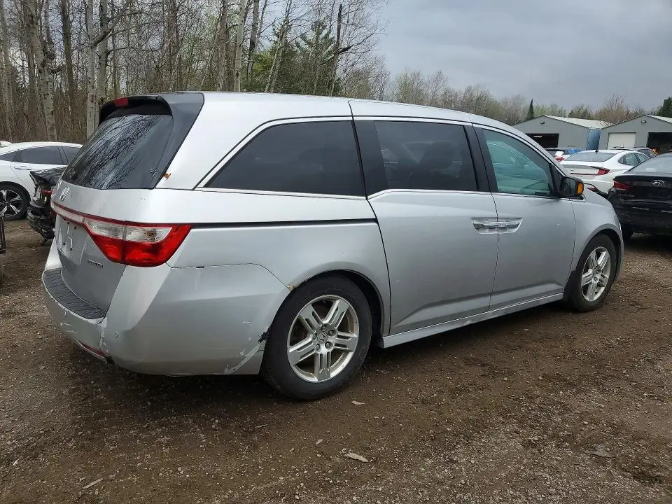2011 HONDA ODYSSEY TOURING  