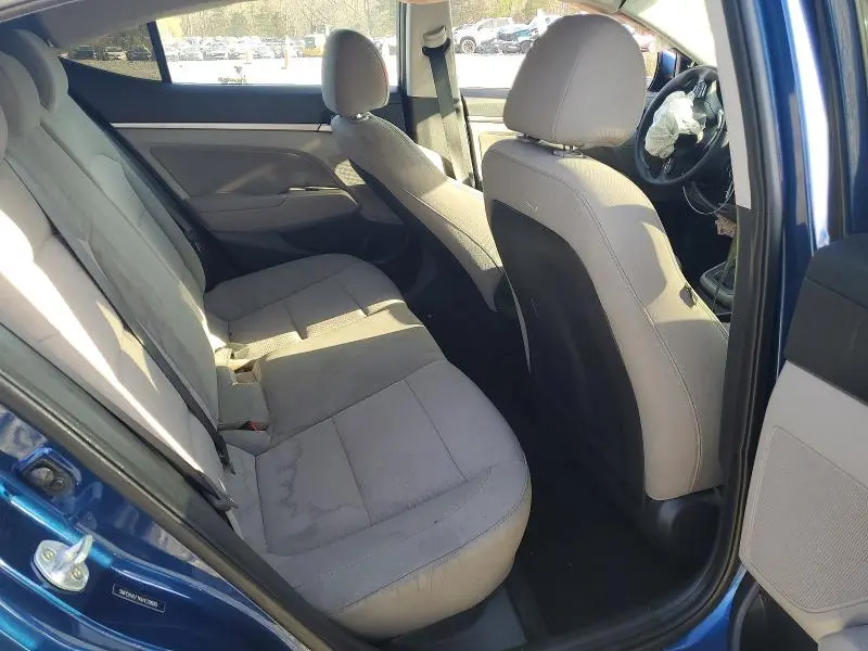 2019 HYUNDAI ELANTRA SEL  