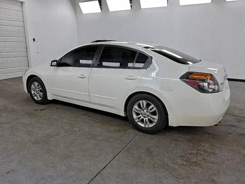 2010 NISSAN ALTIMA BASE  