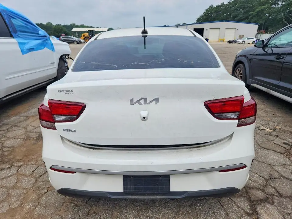 2023 KIA RIO LX  