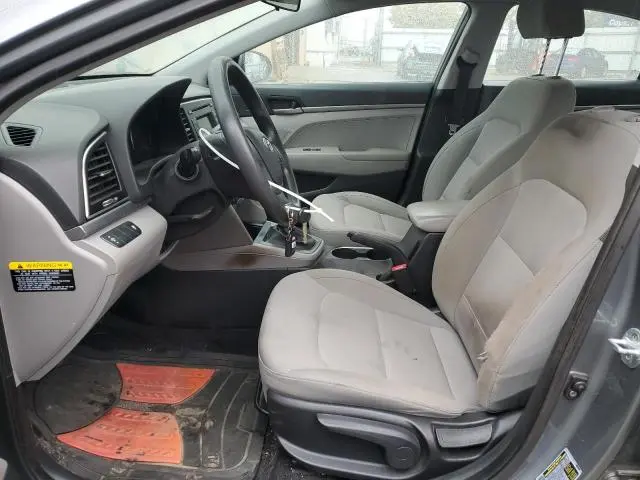 2018 HYUNDAI ELANTRA SE  