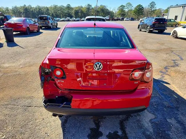 2010 VOLKSWAGEN JETTA LIMITED  