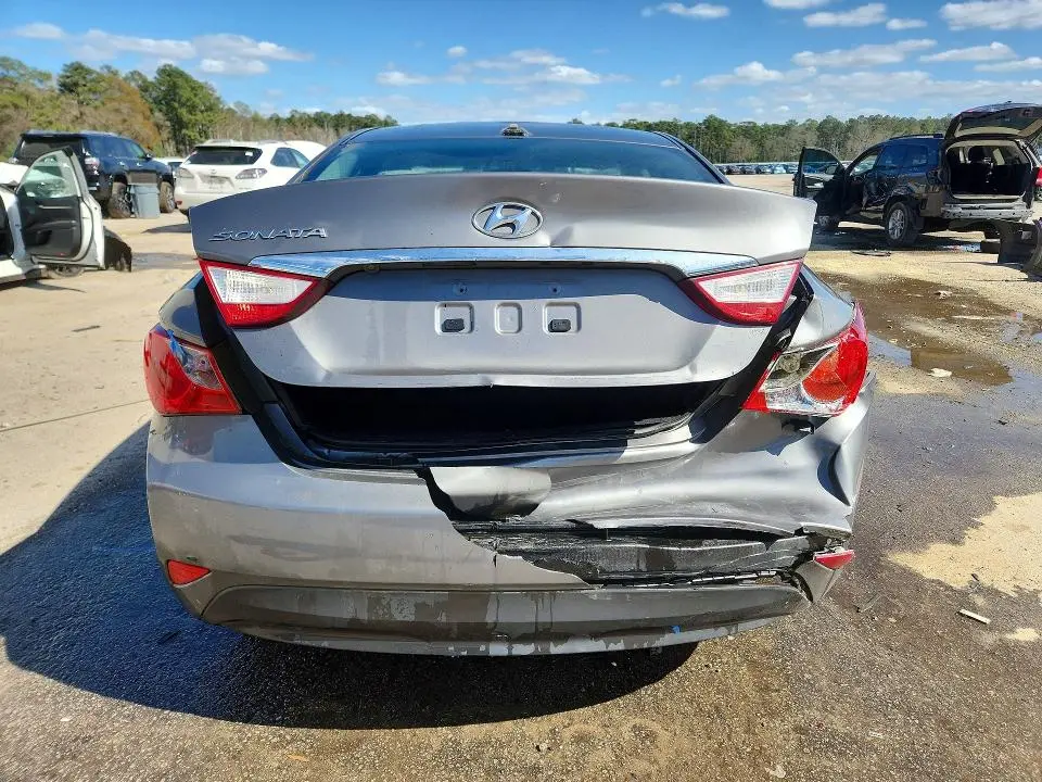 2014 HYUNDAI SONATA GLS  
