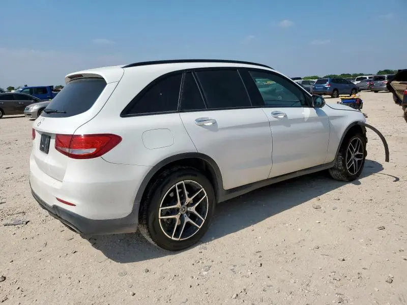 2019 MERCEDES-BENZ GLC 300  