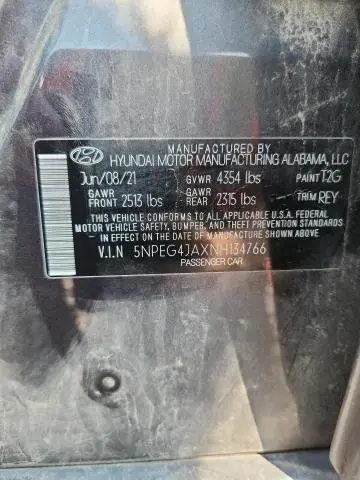 2022 HYUNDAI SONATA SE  