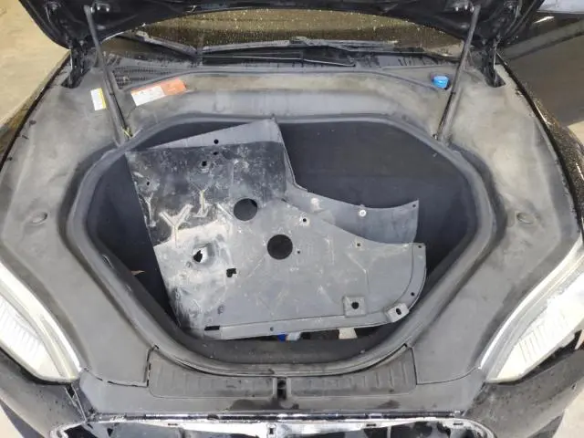 2015 TESLA MODEL S   