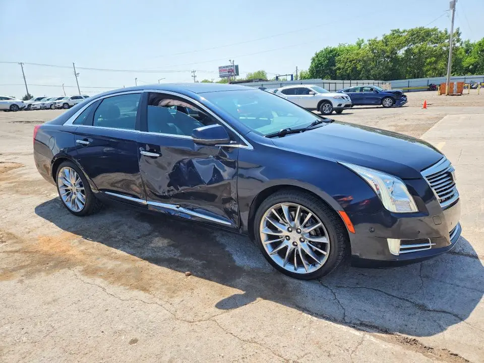 2016 CADILLAC XTS PLATINUM  