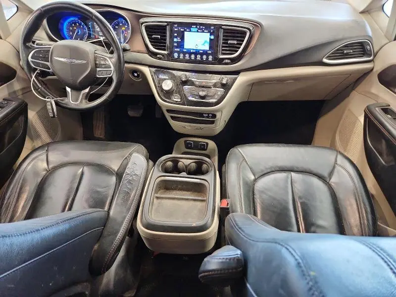 2017 CHRYSLER PACIFICA TOURING L  