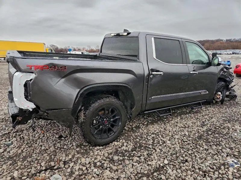 2022 TOYOTA TUNDRA CREWMAX PLATINUM  