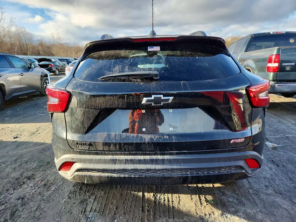 2025 CHEVROLET TRAX 2RS  