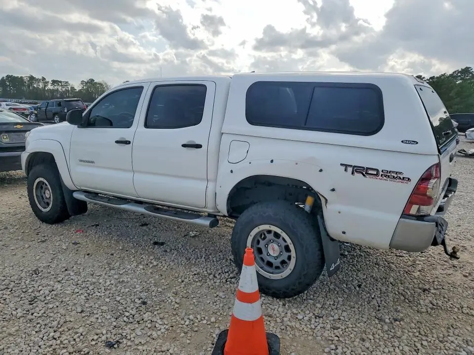 2013 TOYOTA TACOMA V6  