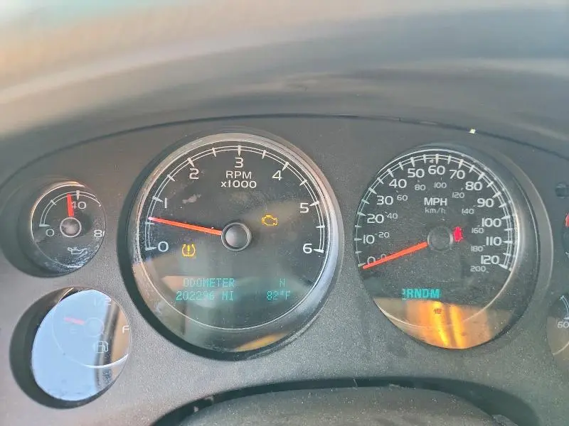 2011 CHEVROLET SUBURBAN   