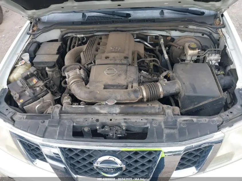2016 NISSAN FRONTIER SV