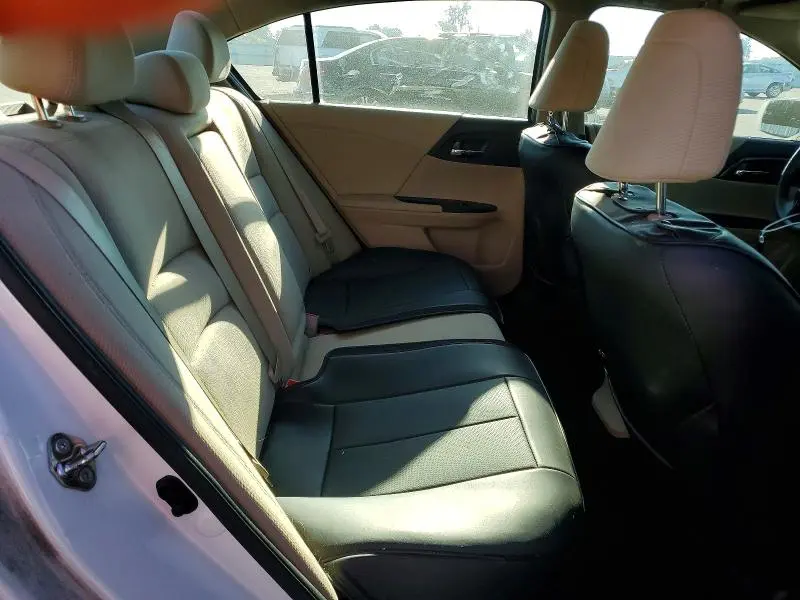 2017 HONDA ACCORD EX  