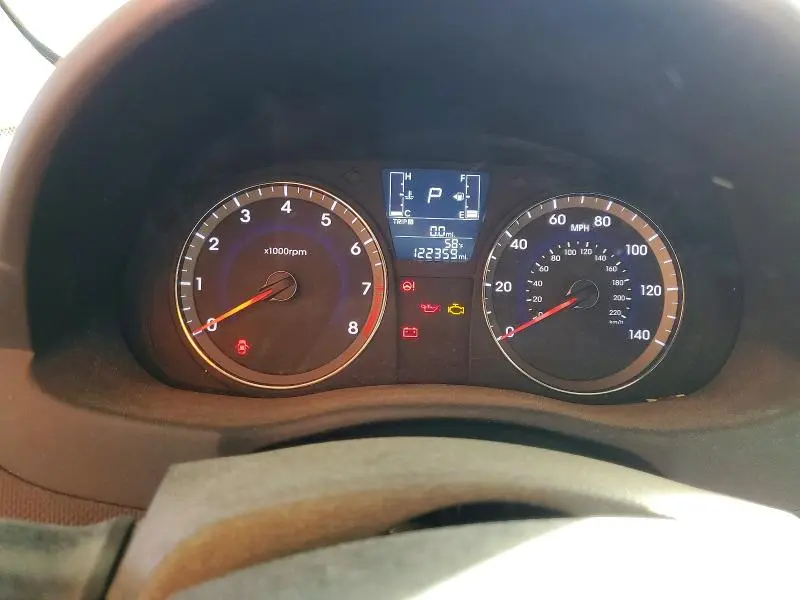 2015 HYUNDAI ACCENT GS  