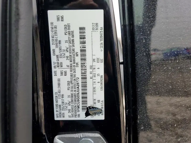 2018 FORD ESCAPE SE  