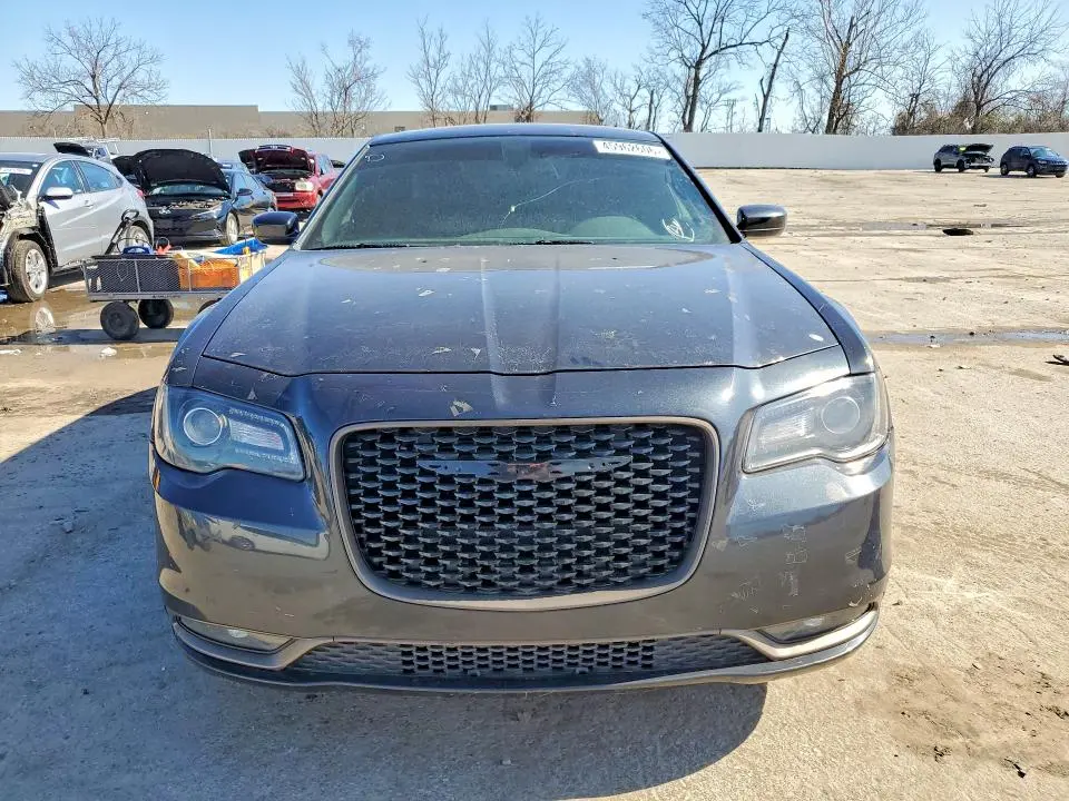 2019 CHRYSLER 300 S  