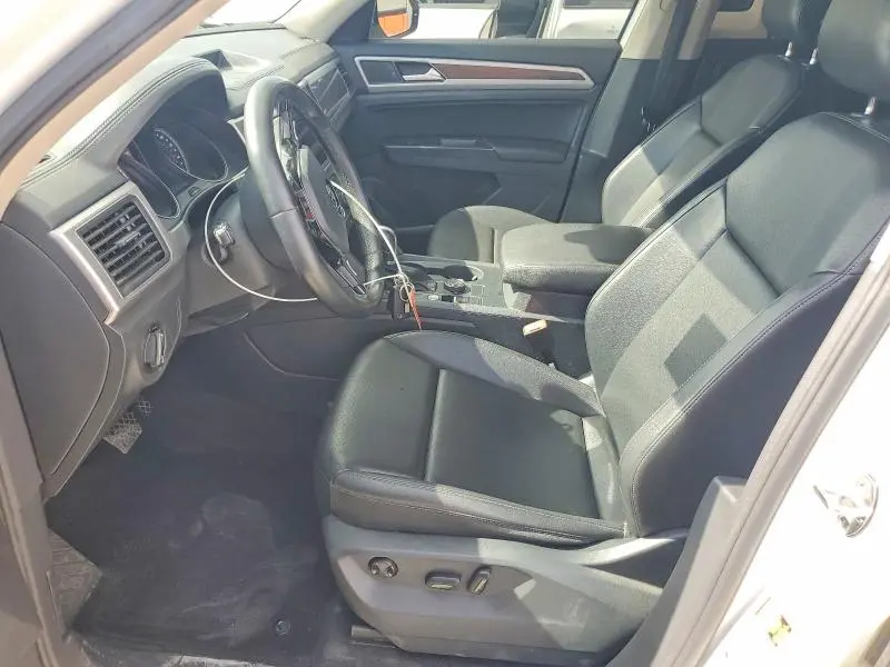 2018 VOLKSWAGEN ATLAS SE  